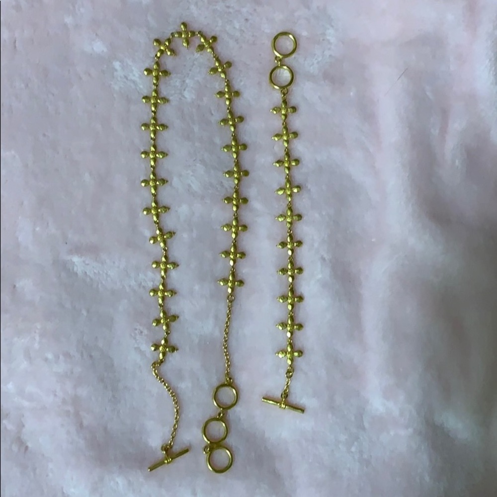 Necklace and bracelet